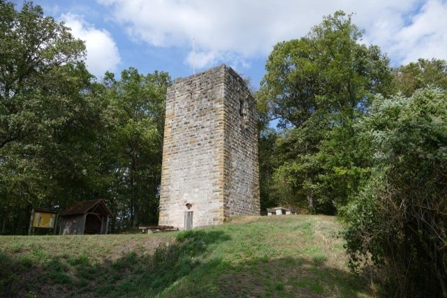 Burgruine Scharfeneck