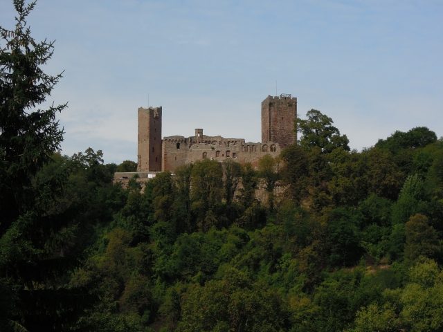 Henneburg Castle