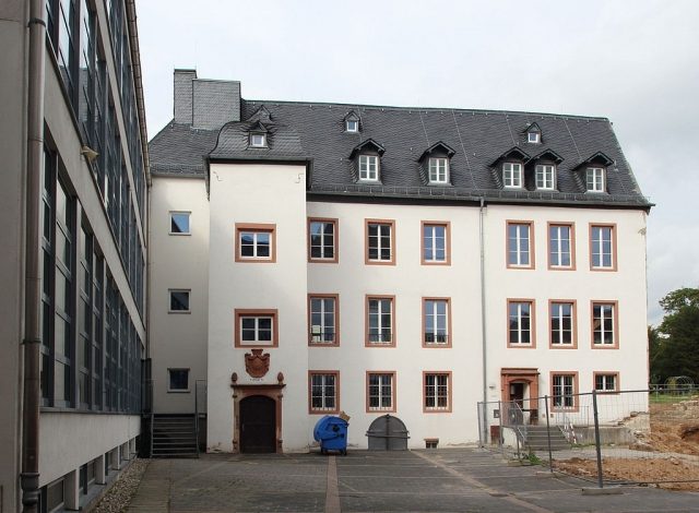 Kronberger Hof Manor