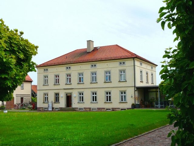 Dobernitz Manor