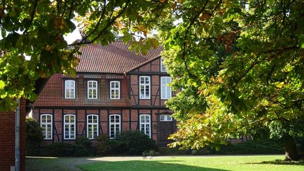 Gilten Manor