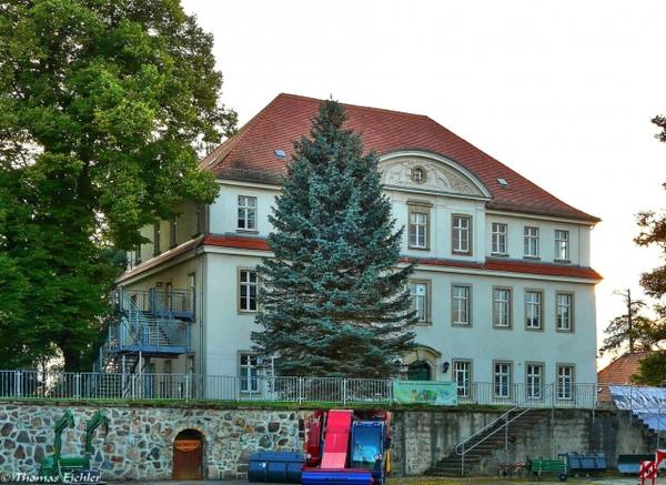 Barnitz Manor