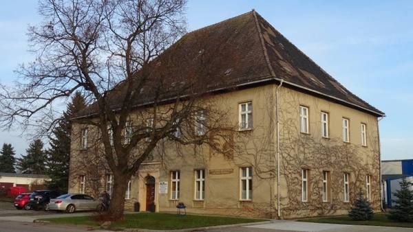 Klieken Manor