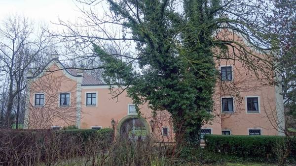 Adlhausen Castle