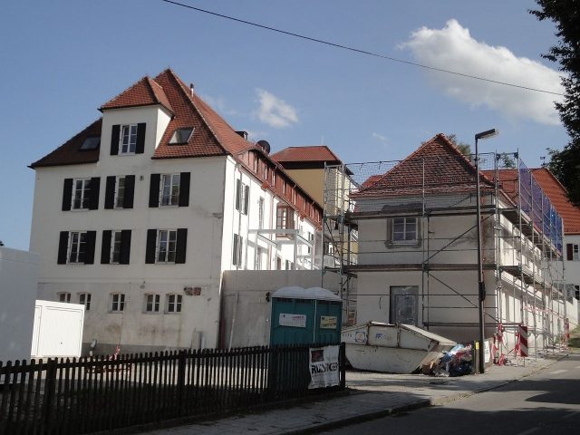 Batzenhofen Castle