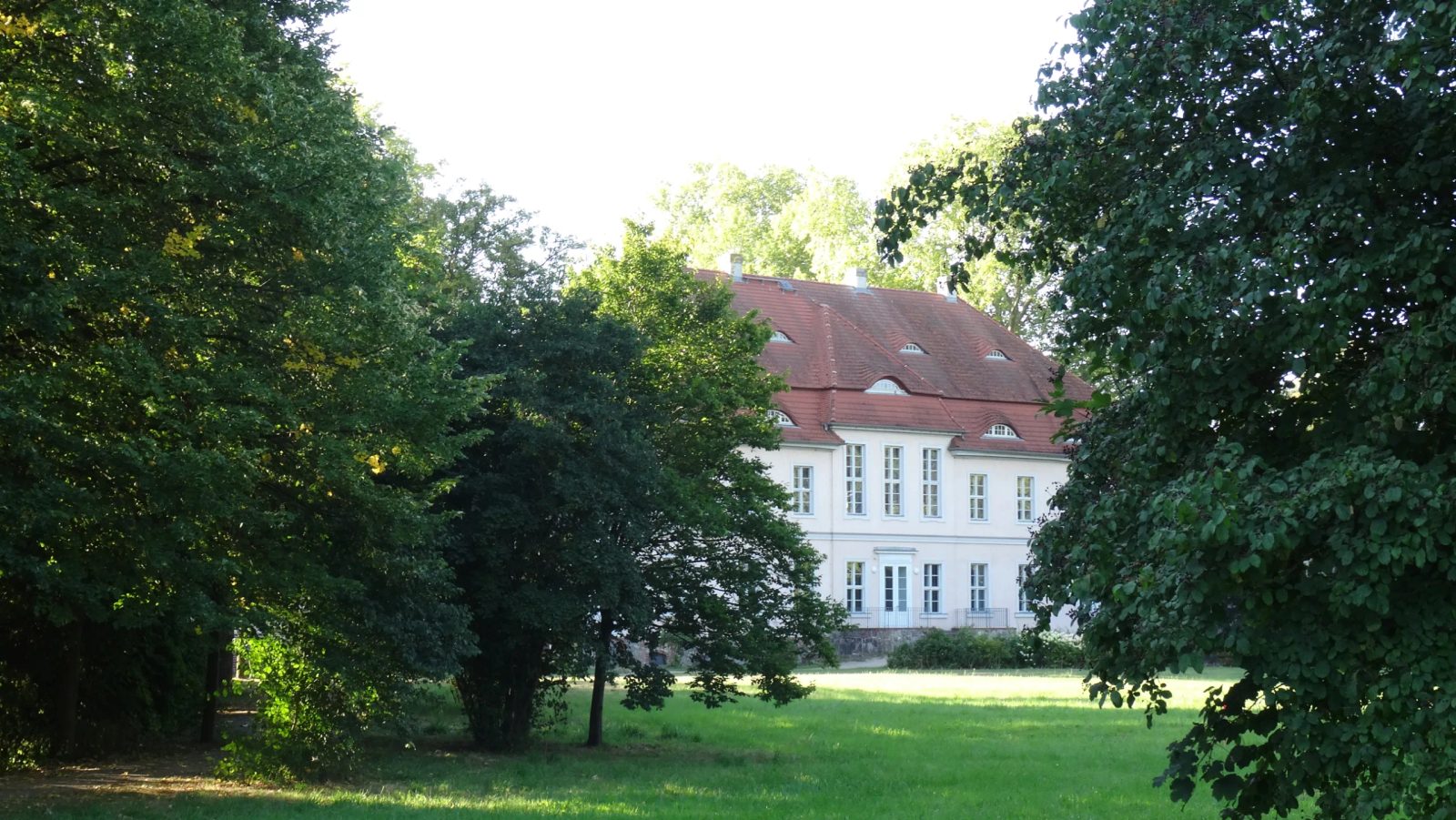 Criewen Manor