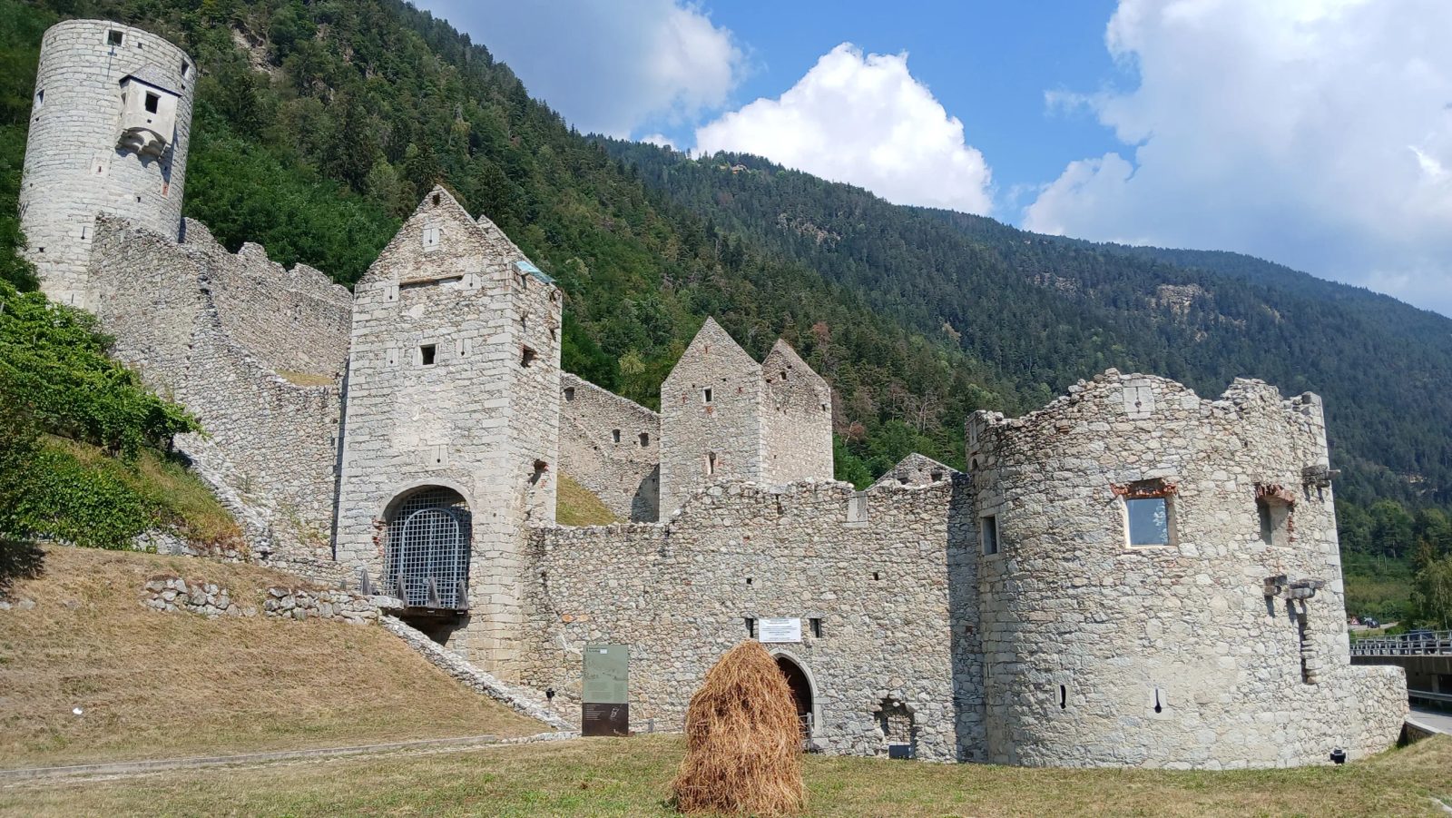 Mühlbacher Fortress