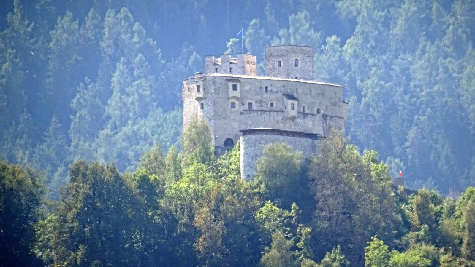 Michelsburg Castle
