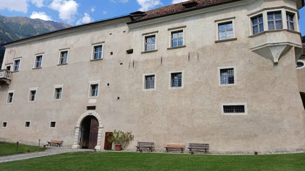 Schloss Goldrain