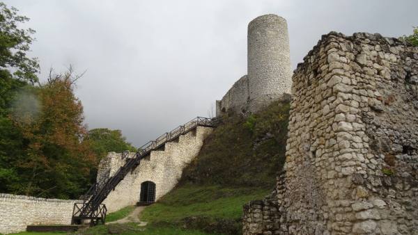 Burg Smoleń