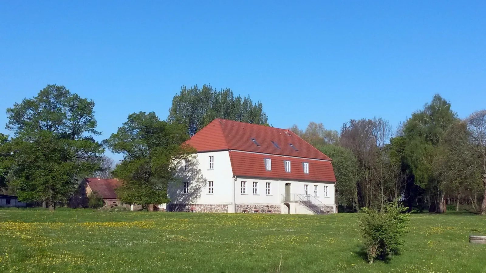 Manor Damme