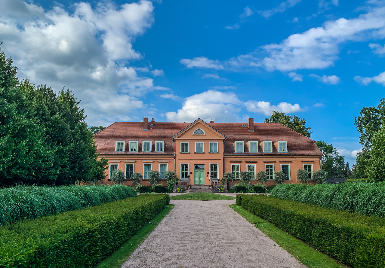 Gutshaus Rogeez