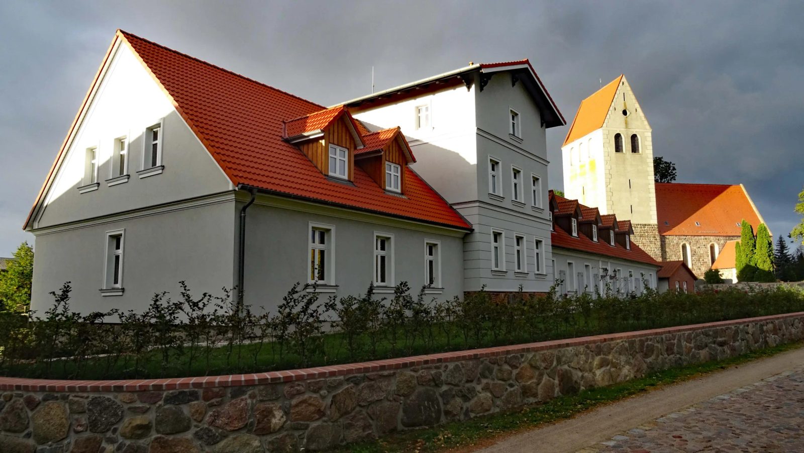 Bietikow Manor