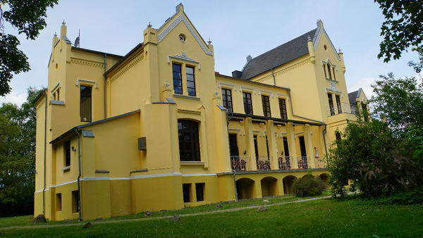 Castle Poggelow