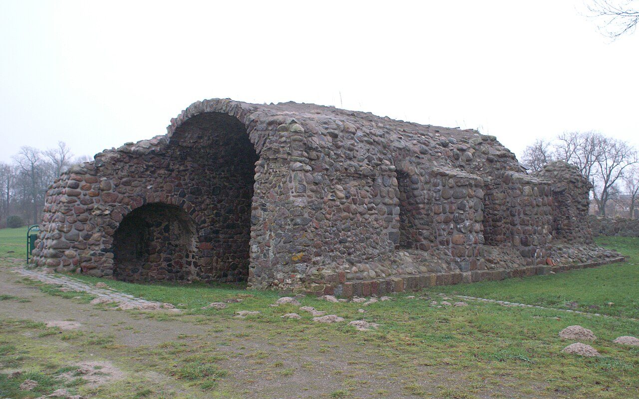 Stolpe Abbey