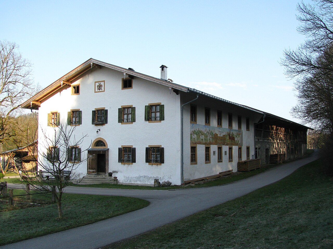 Ehemals Klostermühle von Weyarn, sogenannte Herrenmühle