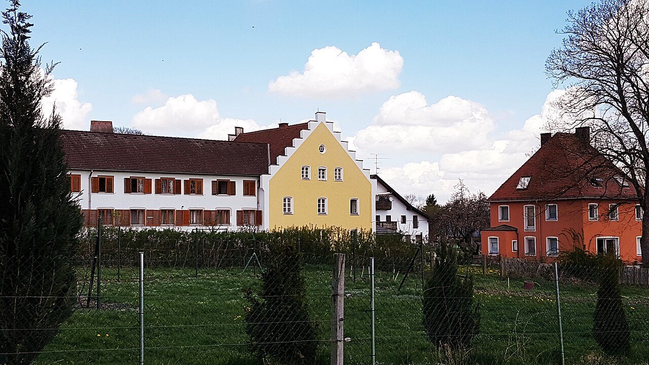 Ehemaliges Pfarrhaus des Pfarrhofs von Gauting und Buchendorf