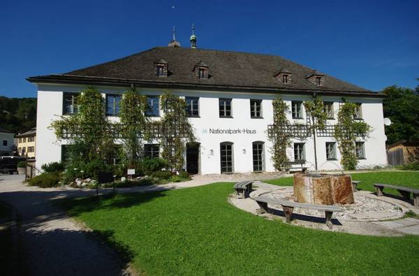 Franziskanerkloster und Amtsgericht