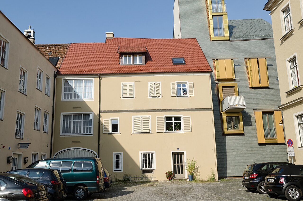 Ehemaliges Klostergebäude