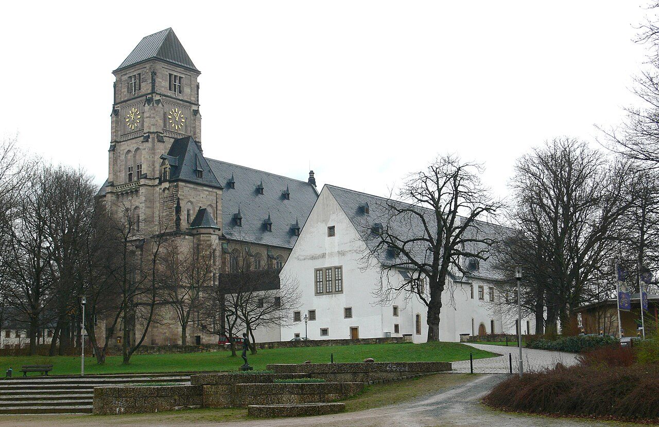 Ehemaliges Benediktinerkloster, später Schloss