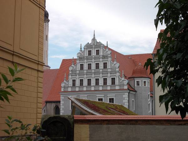 Franziskanerkloster (Sachgesamtheit); Heffterbau Klosterplatz 3