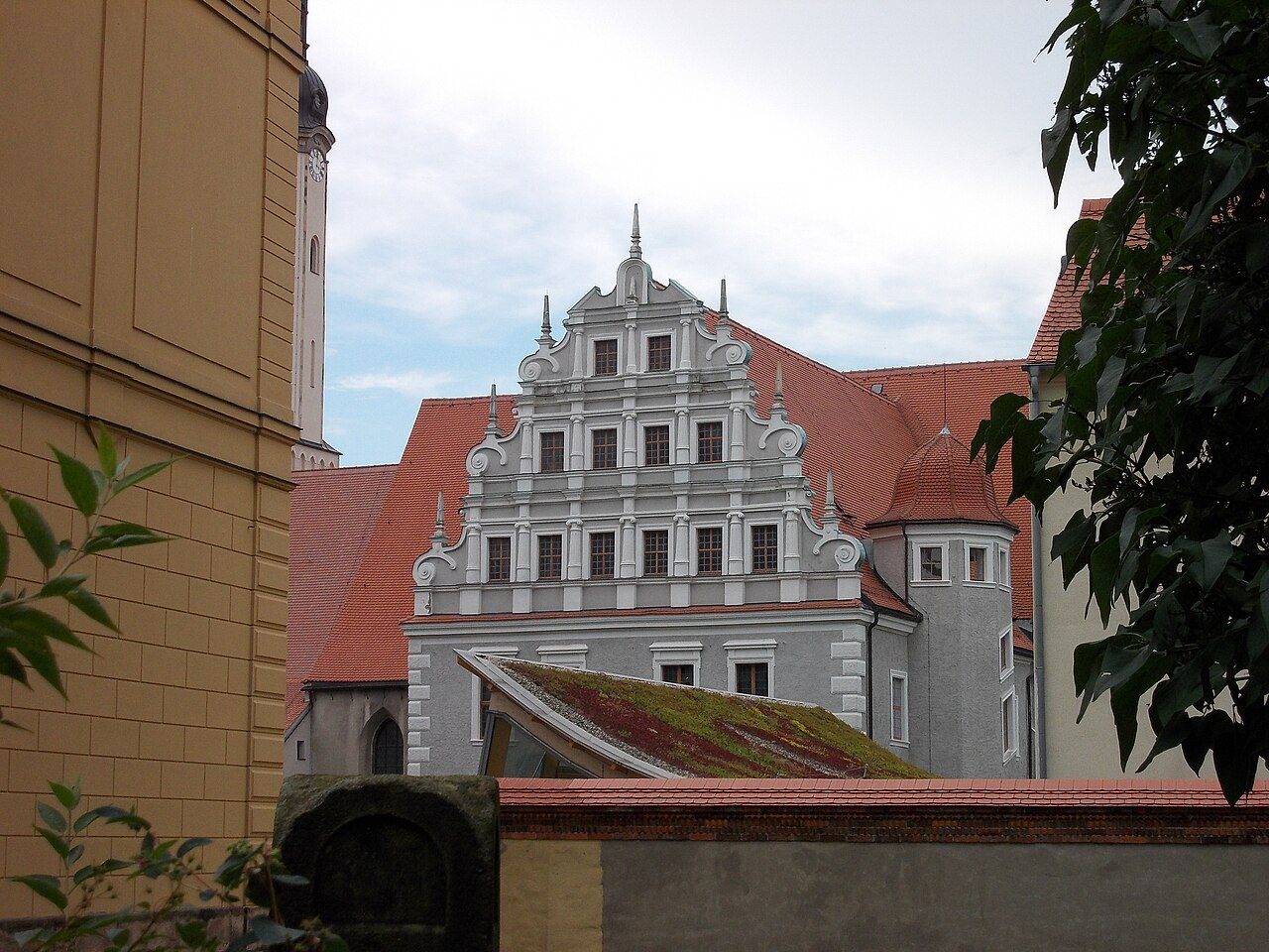 Franziskanerkloster (Sachgesamtheit); Heffterbau Klosterplatz 3