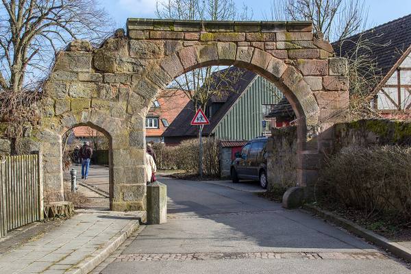 Ehemalige Klostermauern des ehemaligen Augustinerinnenklosters Pillenreuth