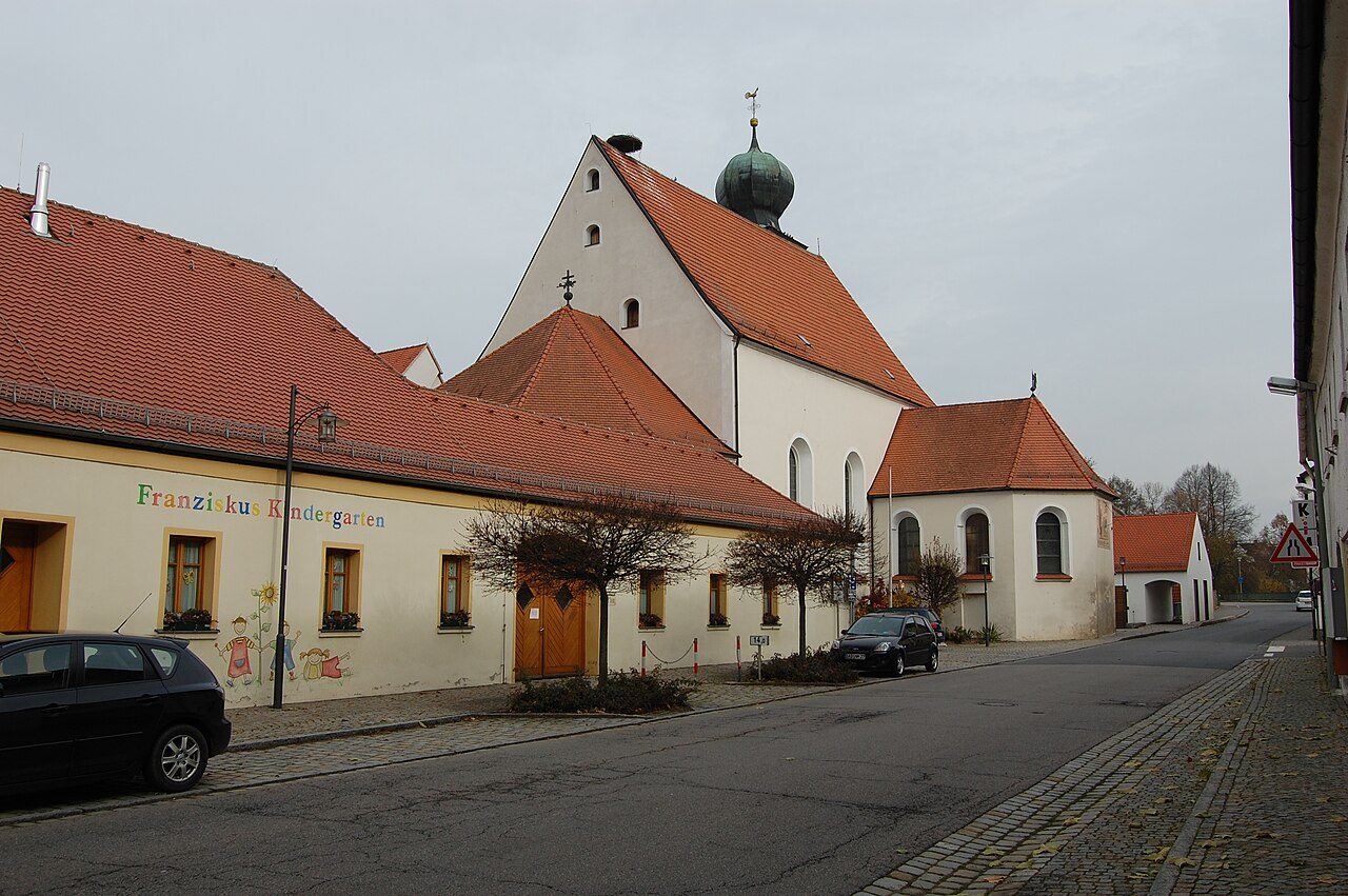 Kirche und ehemaliges Kloster der Franziskaner