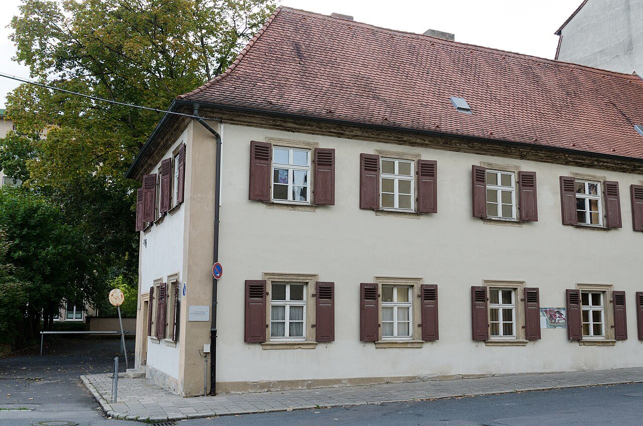 Ehemaliges Dienstbotenhaus des abgegangenen Clarissenklosters