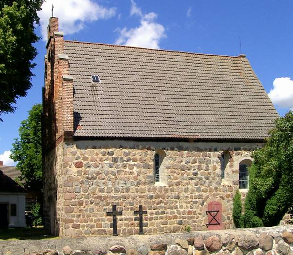 Zützen Church