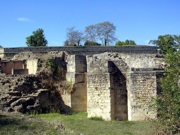 Basilique Saint-Romain de Blaye
