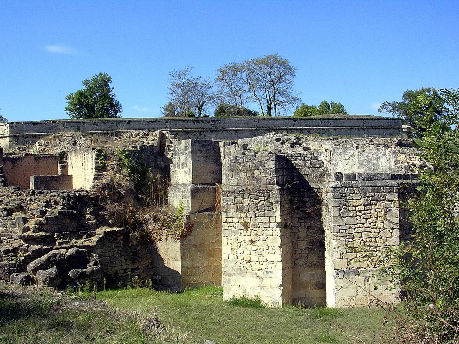 Basilique Saint-Romain de Blaye