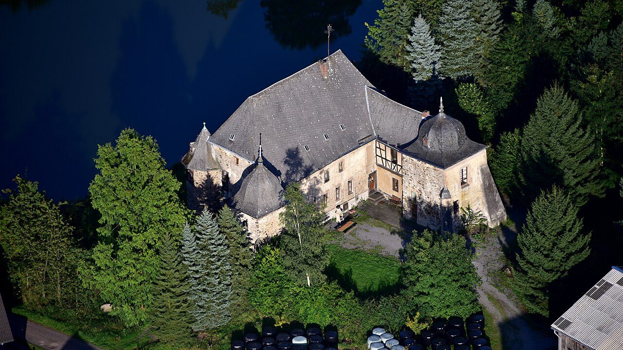 Krayerhof Castle