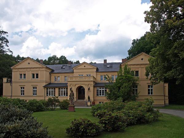 Manor Hornow