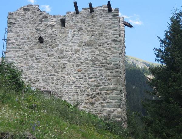 La Tur Castle (Ruin) (Zillis-Reischen)