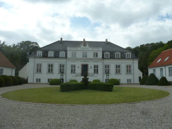 Arresødal Castle
