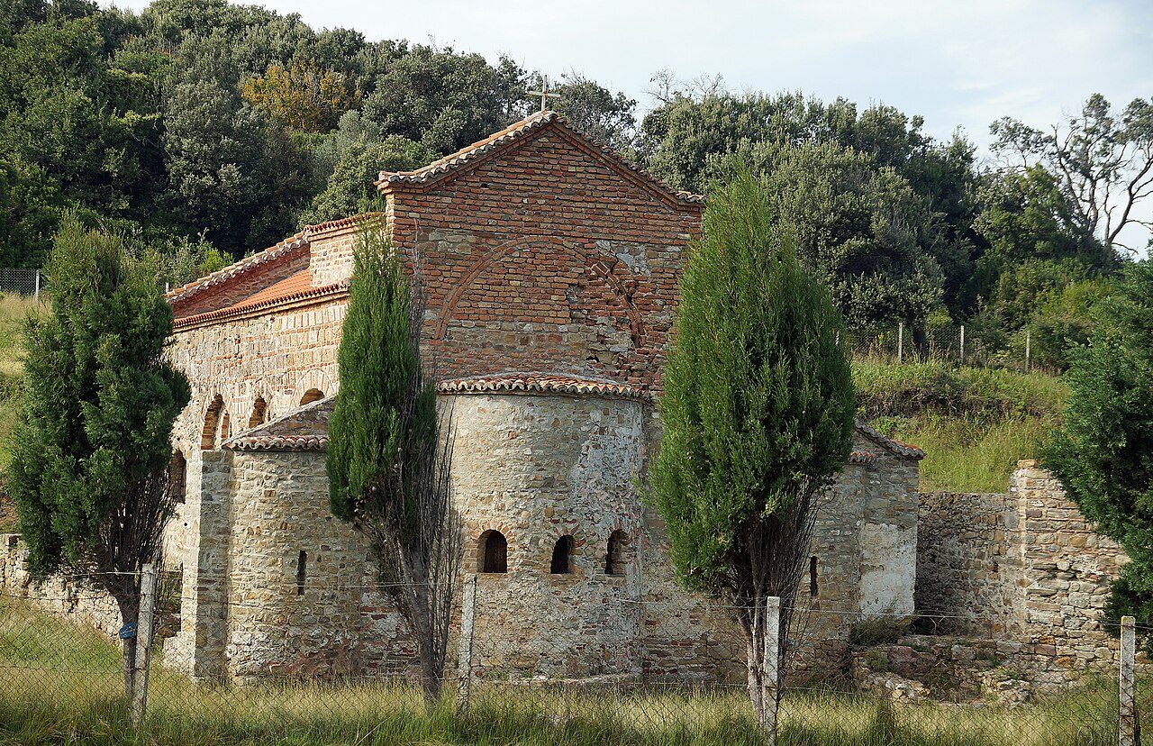 St. Anthony Church (Rrënojat e Kishës së Shën Ndojt)