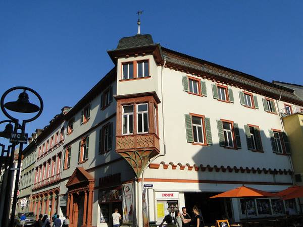 Wormser Hof Palace