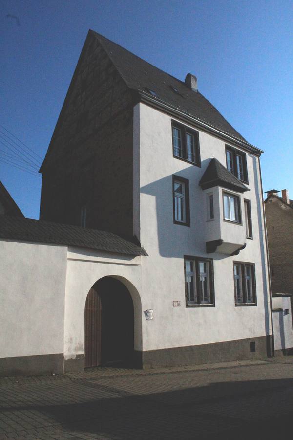 Schönecker Castle