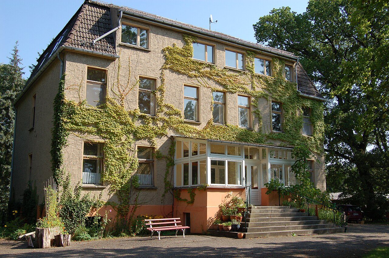 Mühlenhof Castle (Altthymen)